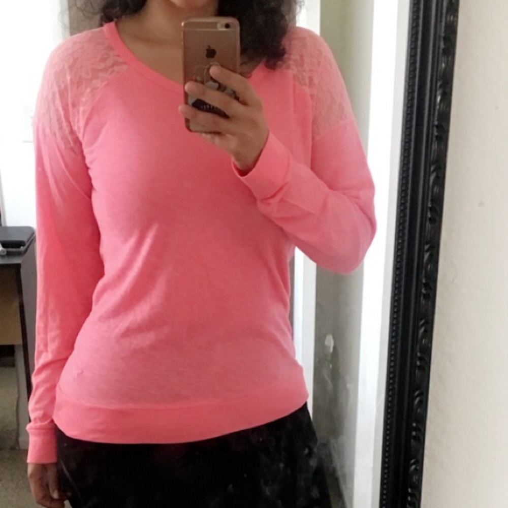 VS Pink Long Sleeve Top